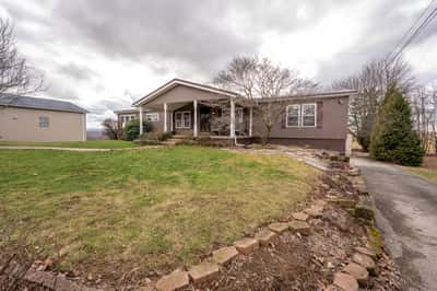 115 Roskovensky Road, Latrobe, PA