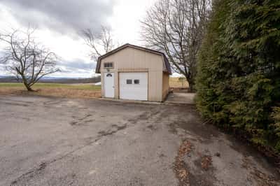 115 Roskovensky Road, Latrobe, PA