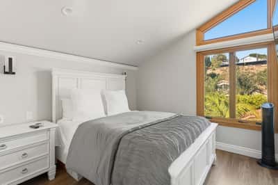 11523 Yolanda Ave, Porter Ranch, CA