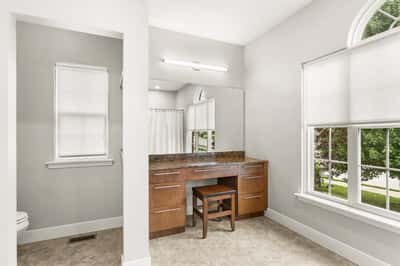 3037 Roan Hill Drive, Belleville, IL