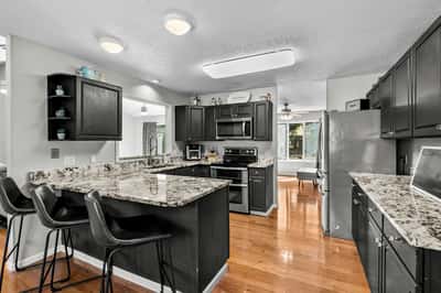 204 Wild Cherry Lane, Swansea, IL
