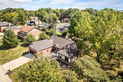 204 Wild Cherry Lane, Swansea, IL
