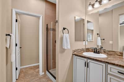 9487 Loggia St, D, Highlands Ranch, CO