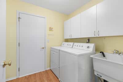1st floor laundry