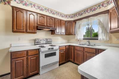 59245 Bishop, Lyon Township, MI