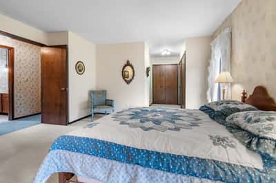 3 wall closets