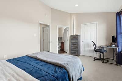 703 Park Plaza, Wexford, PA