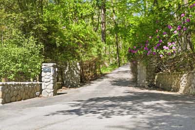 950 Blackburn Road, Sewickley, PA
