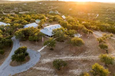 1411 Shelton Ranch Rd, Dripping Springs, TX