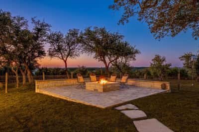 1411 Shelton Ranch Rd, Dripping Springs, TX