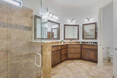 2210 University Club Drive, 10A, Austin, TX