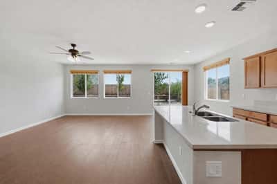 905 Estuary Circle, Reno, NV