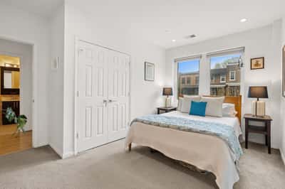 329 Rhode Island Ave NE, 104, Washington, DC
