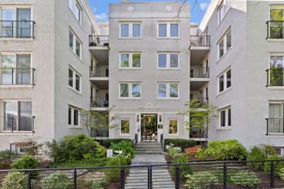 329 Rhode Island Ave NE, 104, Washington, DC