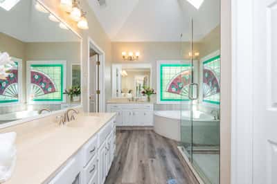 2865 Stoneglen Close, Roswell, GA
