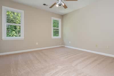 2865 Stoneglen Close, Roswell, GA