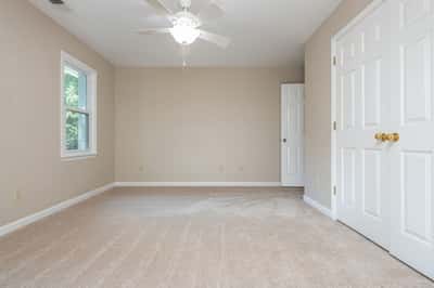 2865 Stoneglen Close, Roswell, GA
