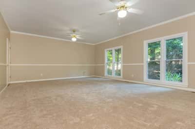 2865 Stoneglen Close, Roswell, GA