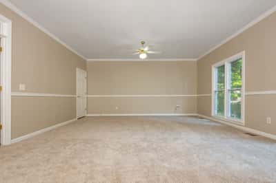 2865 Stoneglen Close, Roswell, GA
