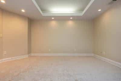 2865 Stoneglen Close, Roswell, GA