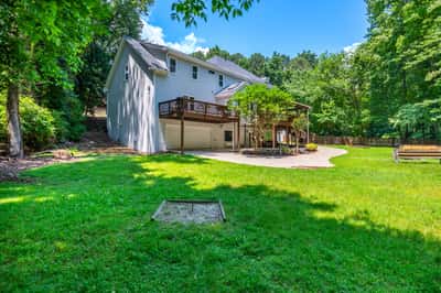 2865 Stoneglen Close, Roswell, GA