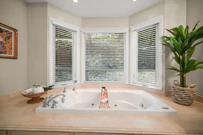 115 Moraga Way, Orinda, CA