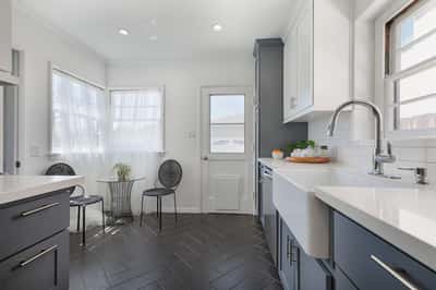 829 N Lima St., Burbank, CA