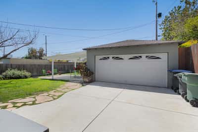 829 N Lima St., Burbank, CA