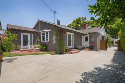 1033 N Screenland, Burbank, CA