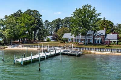 430 Harveys Neck Road, Wicomico Church, VA