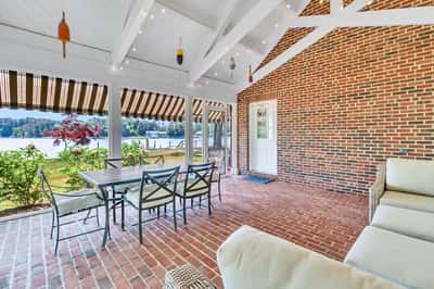 430 Harveys Neck Road, Wicomico Church, VA