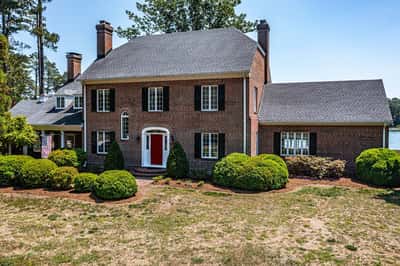 430 Harveys Neck Road, Wicomico Church, VA