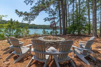 430 Harveys Neck Road, Wicomico Church, VA