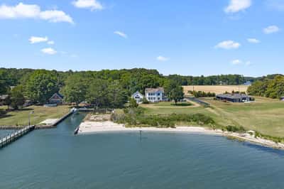 2414 Windmill Point Road, White Stone, VA