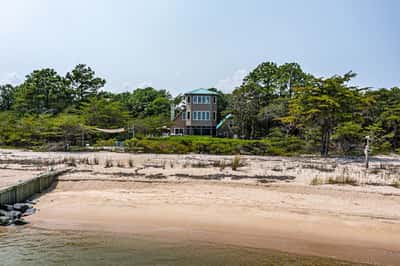 1098 Tranquility Road, Reedville, VA