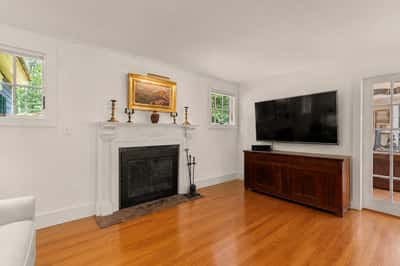 4 Elm Hill Road, Peterborough, NH