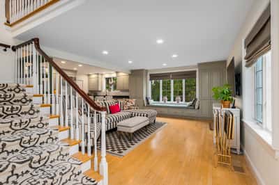 12 Willow Avenue, North Hampton, NH