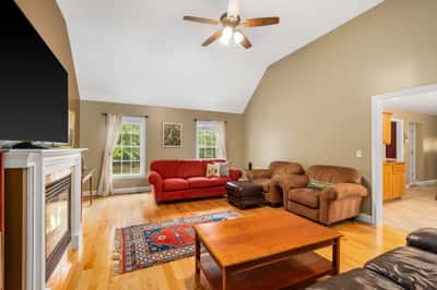 33 Piscataqua Road, Dover, NH