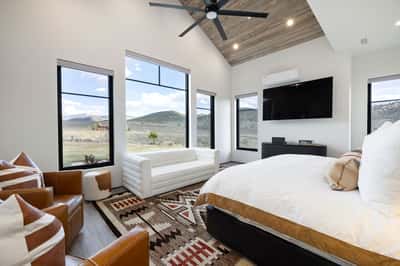 1658 E Haystacker Drive, Eagle, CO