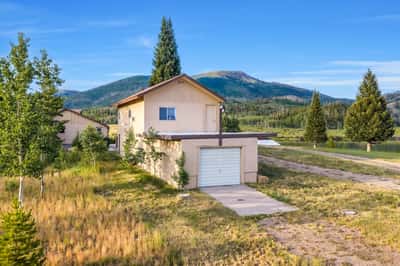 PEARL LAKE RANCH, Clark, CO