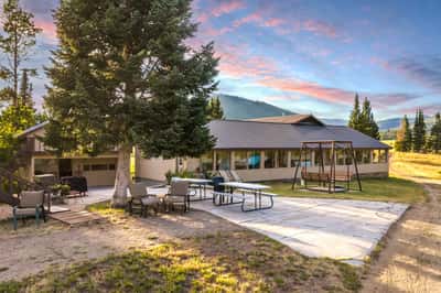 PEARL LAKE RANCH, Clark, CO