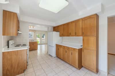 696 Winona Dr, York, ON