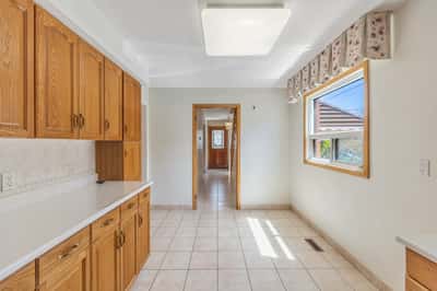696 Winona Dr, York, ON