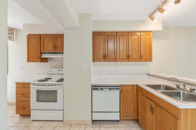 696 Winona Dr, York, ON