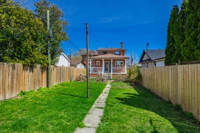 696 Winona Dr, York, ON