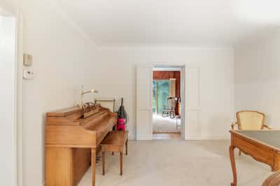 46 Ridge Hill Dr, Toronto, ON