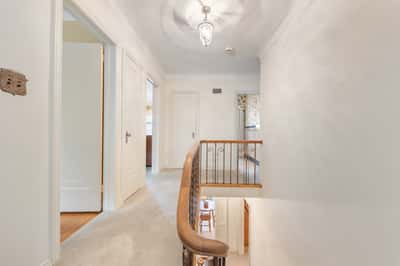 46 Ridge Hill Dr, Toronto, ON