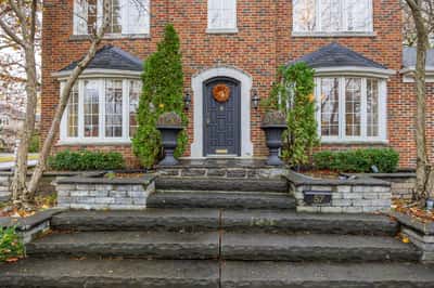 57 Ridge Hill Dr, Toronto, ON