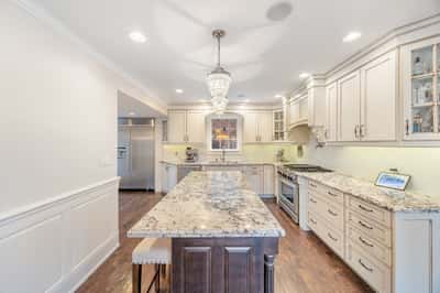 57 Ridge Hill Dr, Toronto, ON