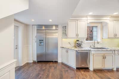57 Ridge Hill Dr, Toronto, ON